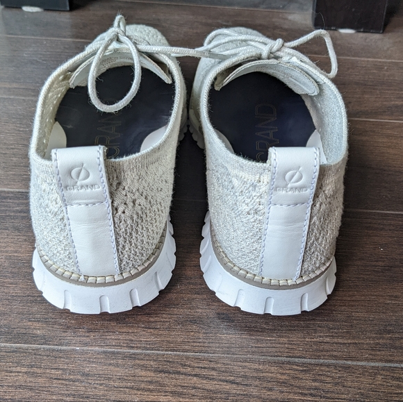 Men's Cole Haan ZEROGRAND Wingtip Oxford Stitchlite in Light Heathered Oatmeal - Picture 4 of 9